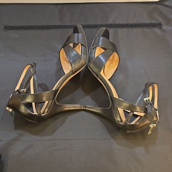 BRAND NEW ADRIENNE VITTADINI XALT WOMEN'S HEELS SANDAL - Picture 12 of 16